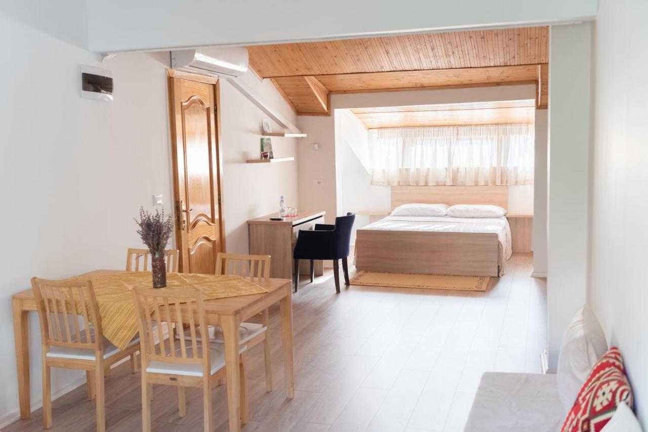 Hotel Artistic Tirana Blloku Zewnętrze zdjęcie