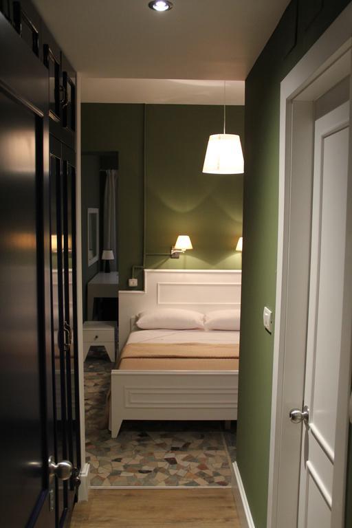Hotel Artistic Tirana Blloku Pokój zdjęcie